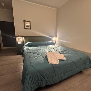 Camera con letto king size